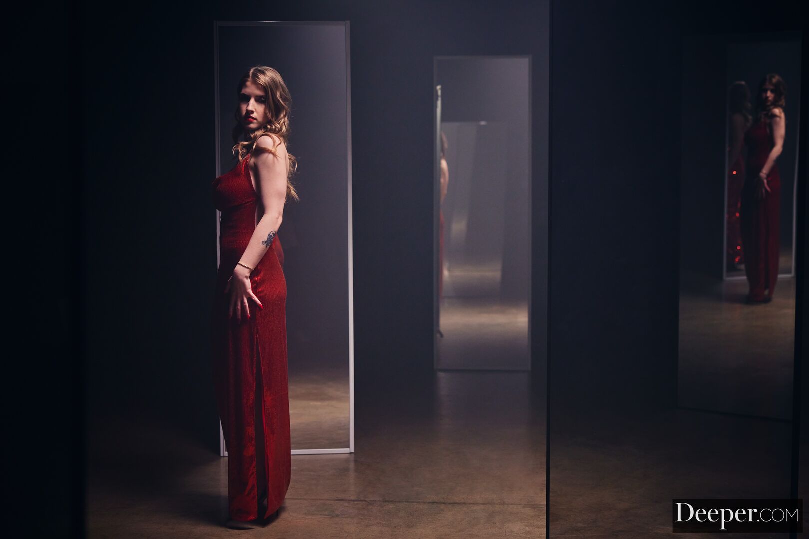 Mirror Mirror 0306