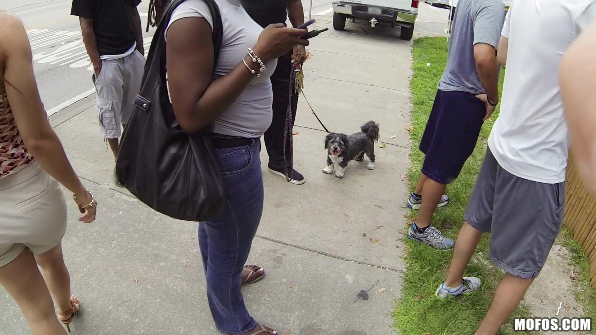 Latina Flashes in Public