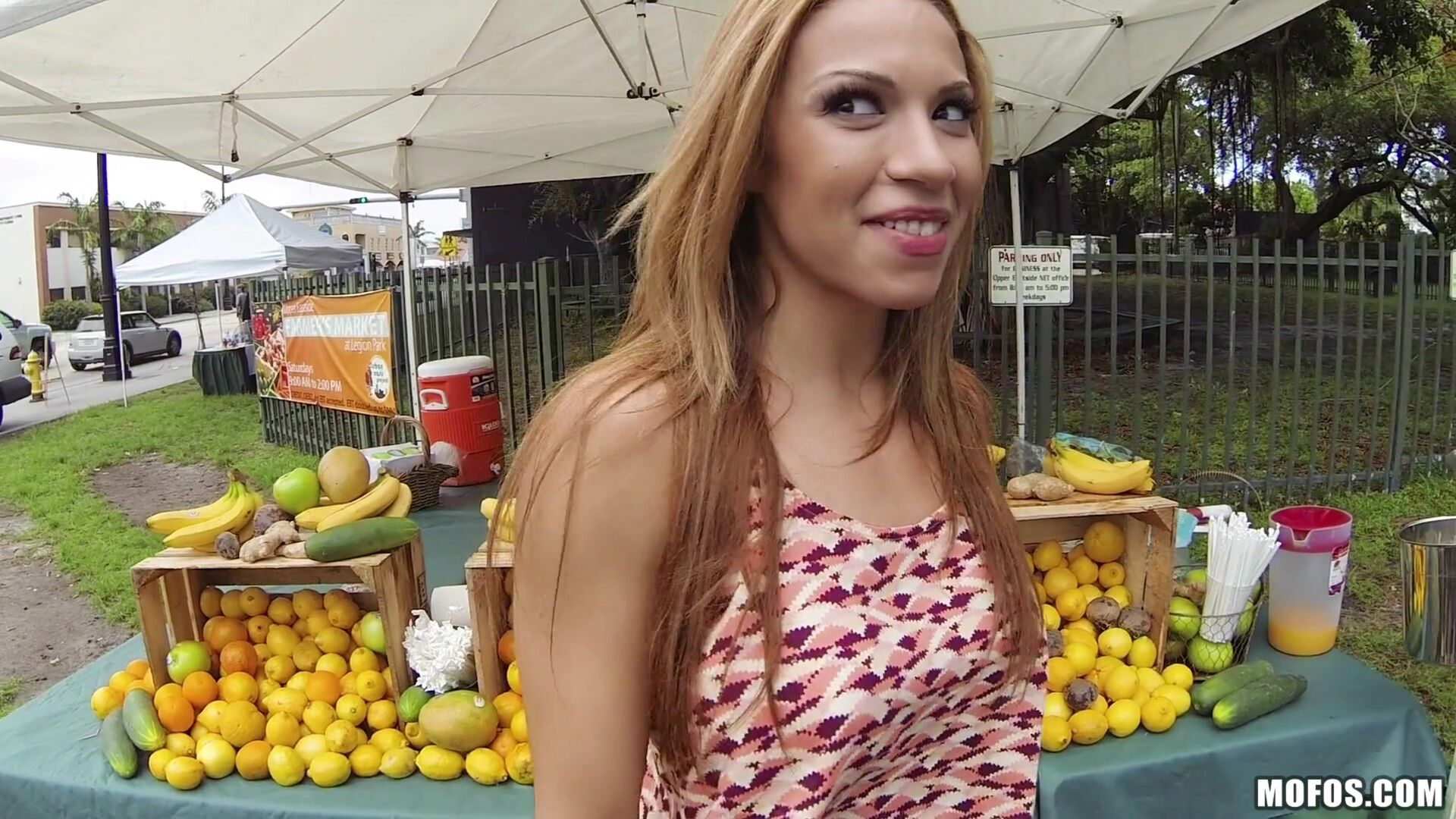 Latina Flashes in Public