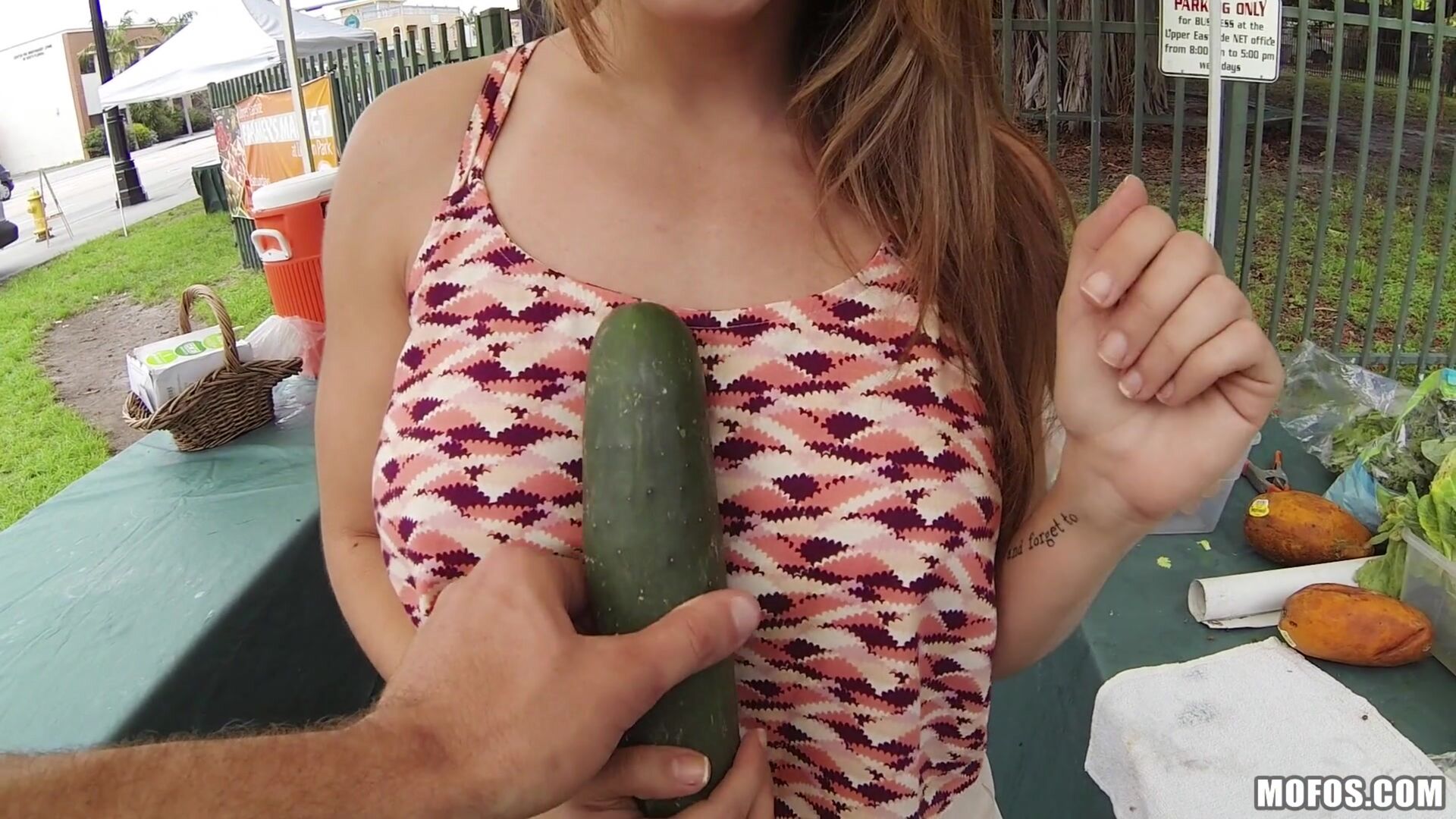 Latina Flashes in Public