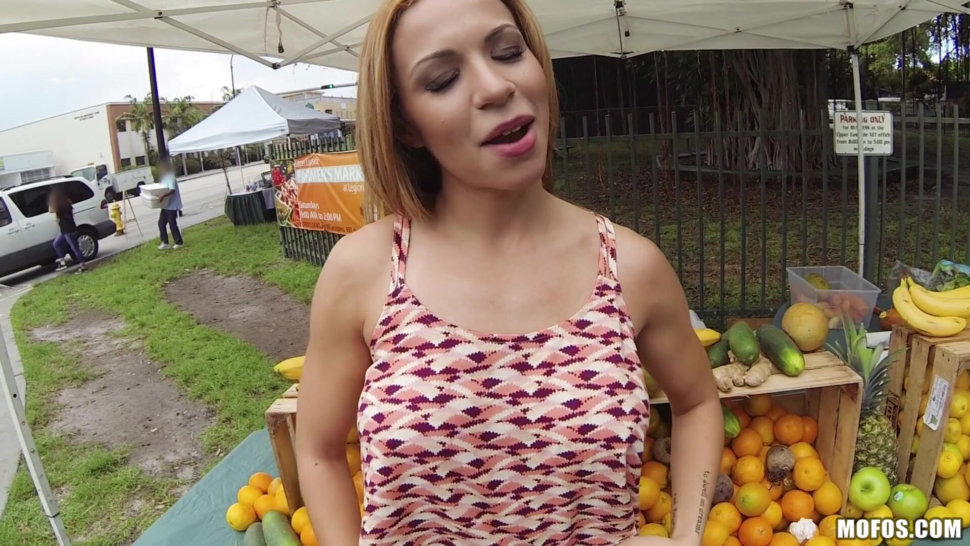Latina Flashes in Public