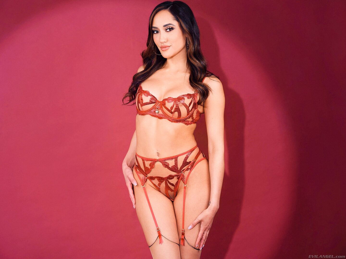 CHLOE AMOUR Huge-Cock Sodomy & Gaping