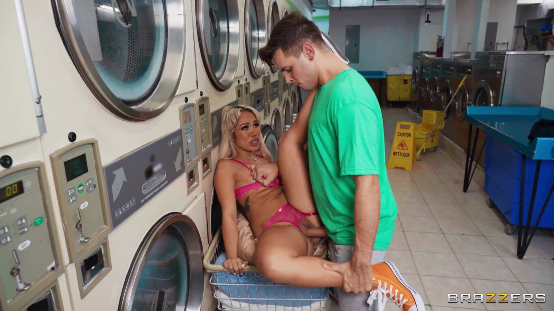 Laundromat Loads