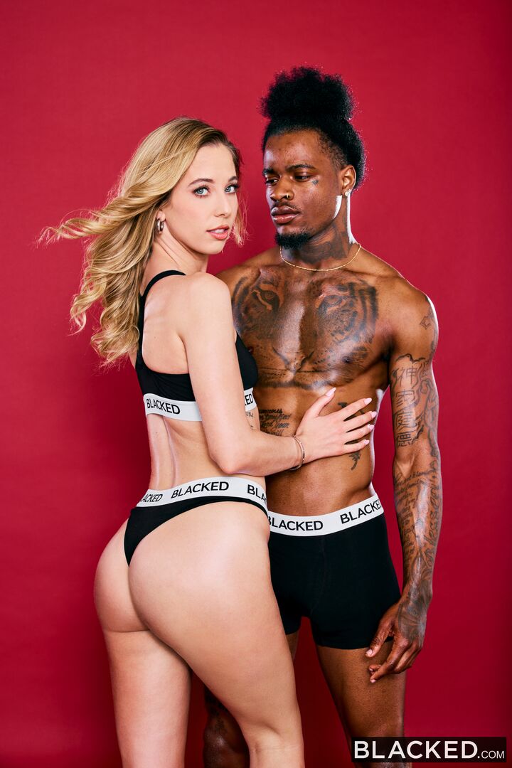 Influencer Millie Drops Jealous BF For Thick BBC