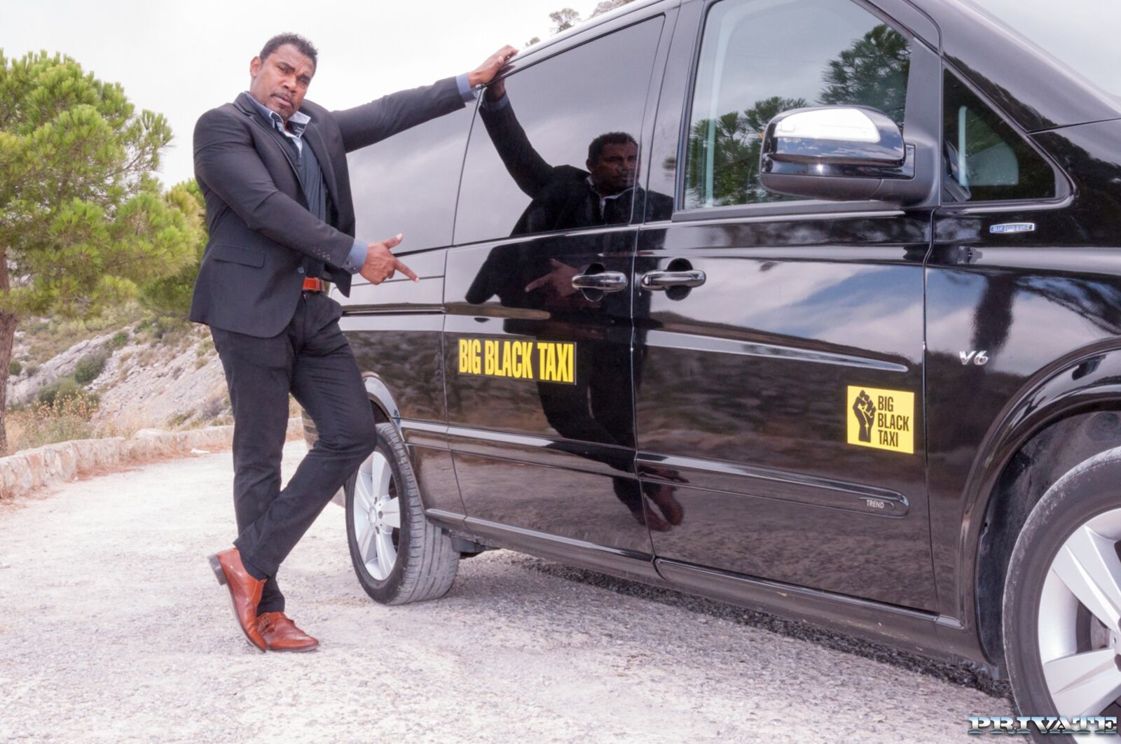 Violette Takes a Black Taxi and Then the Black Cock of the Driver