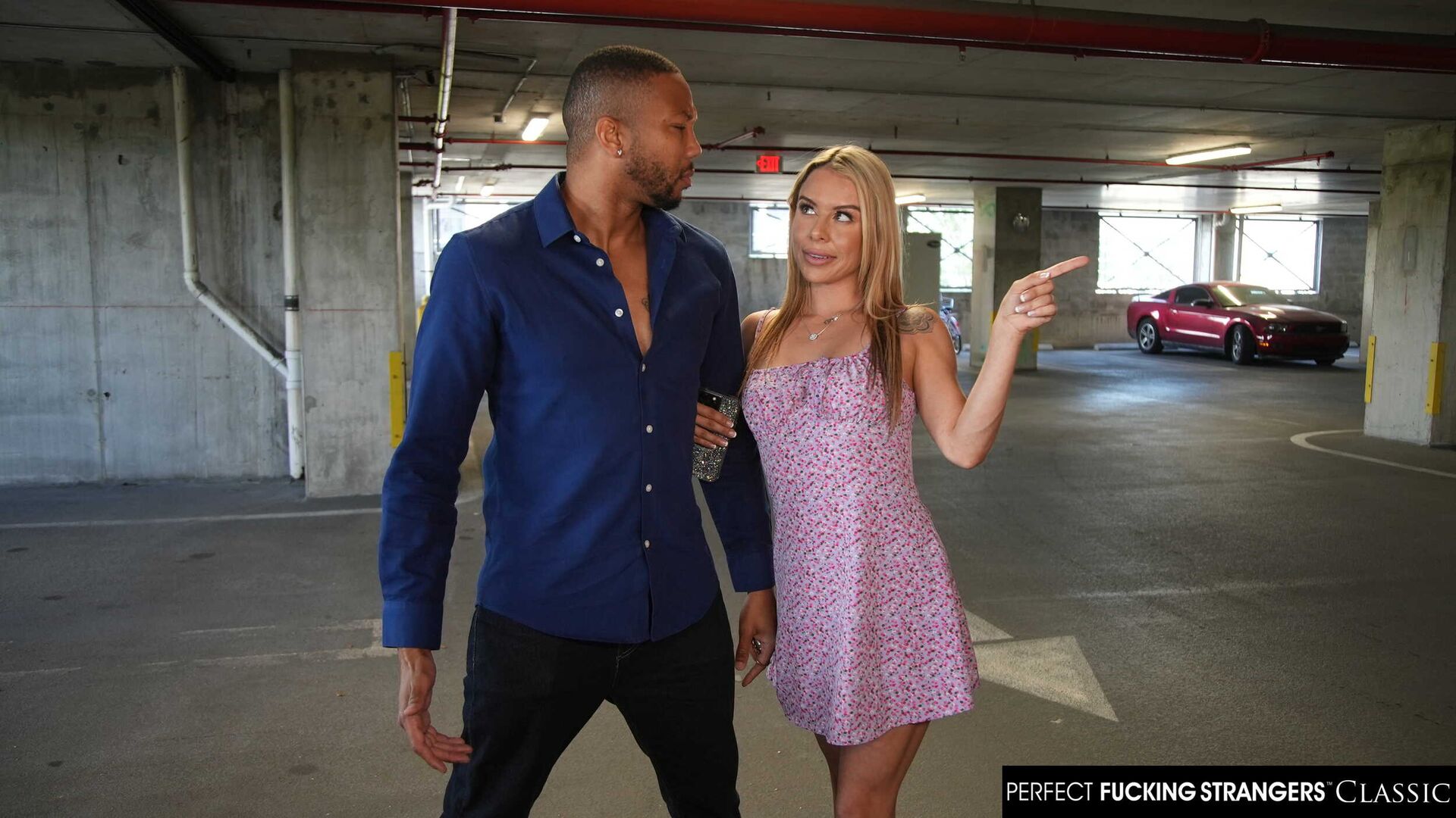 Sexy stranger Summer Vixen loves to say sorry on a big black cock