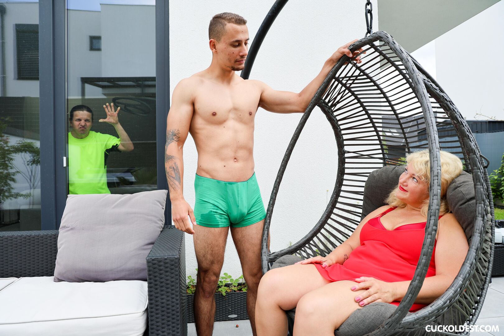 She replaced her loser husband at Cuckoldest