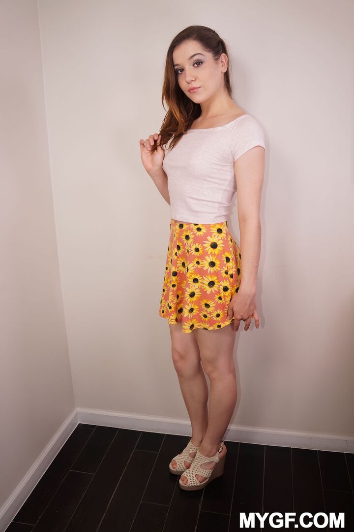 Sexy Nerd Has a Sexy Bush