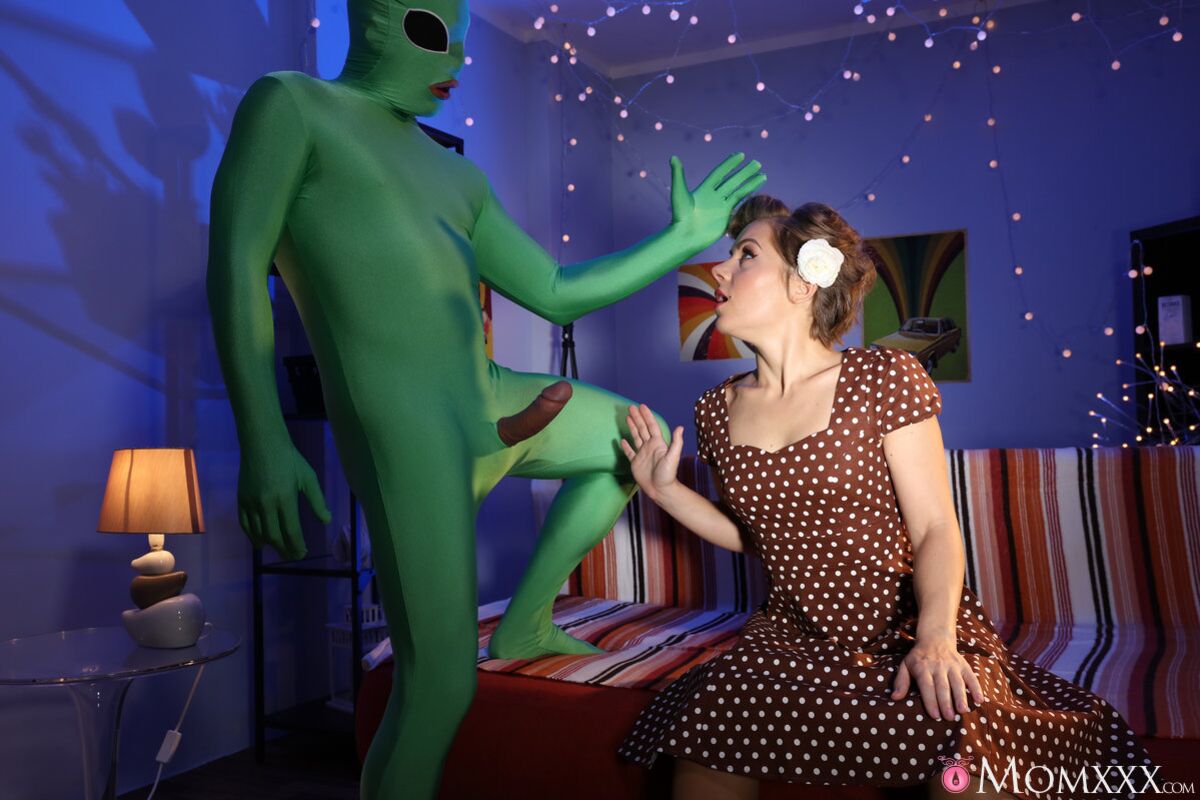 Mom gets probed on Halloween