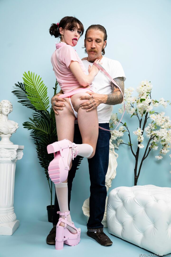 SHROOMS Q Cute 'Pervert' Dominated