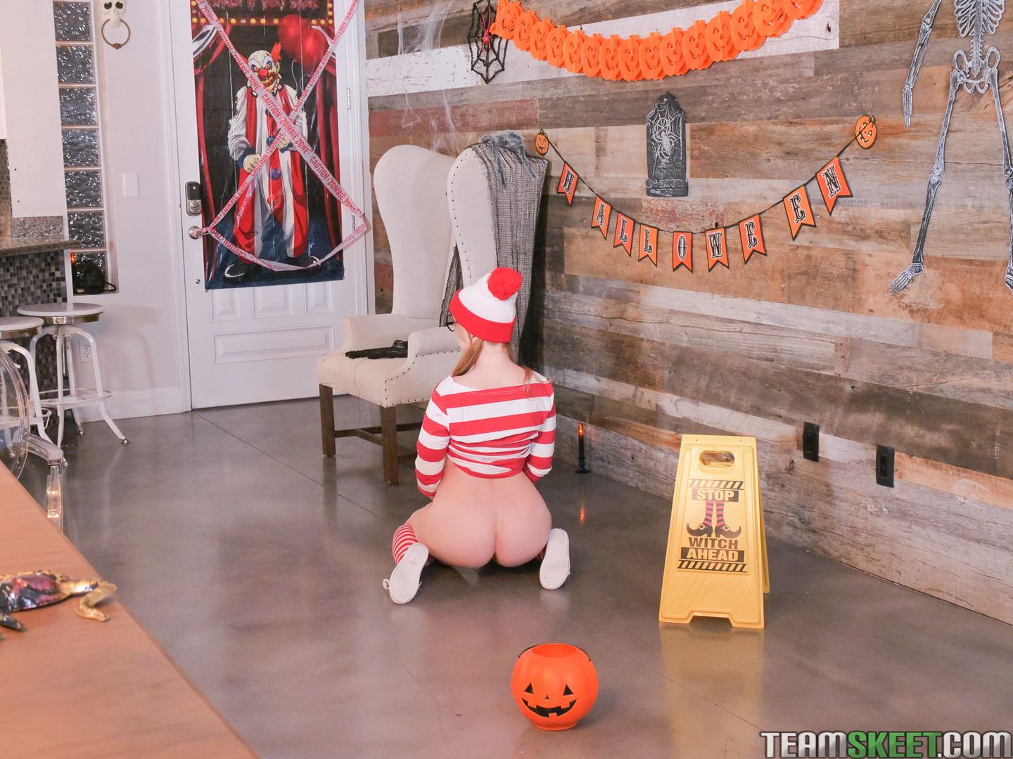 Trick Or Treat Pussy Teasing