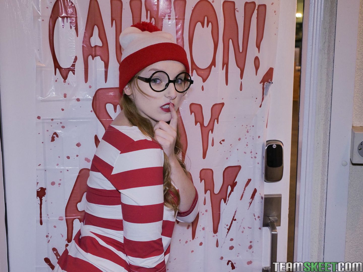 Trick Or Treat Pussy Teasing