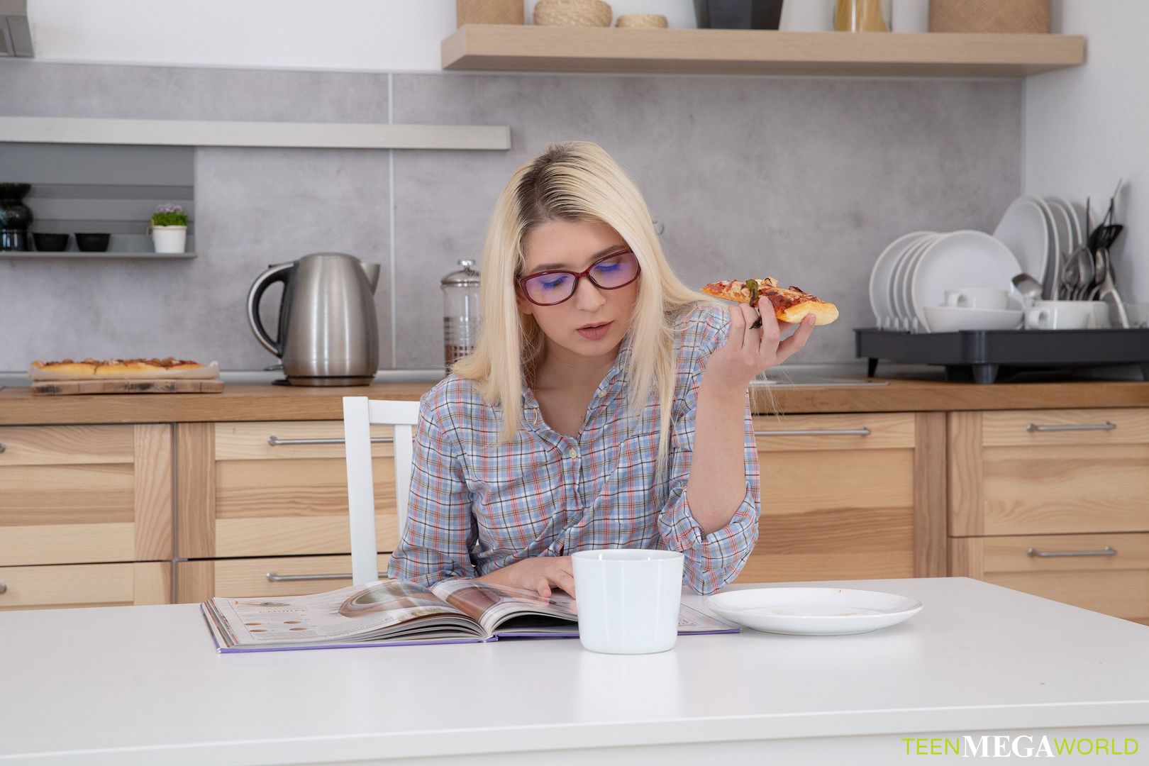 Pizza with fresh sperm