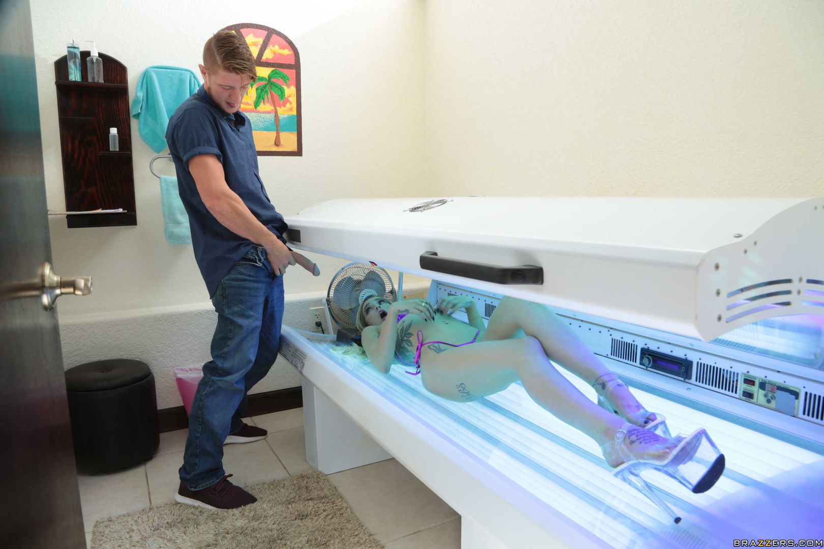 The ZZ Tanning Salon