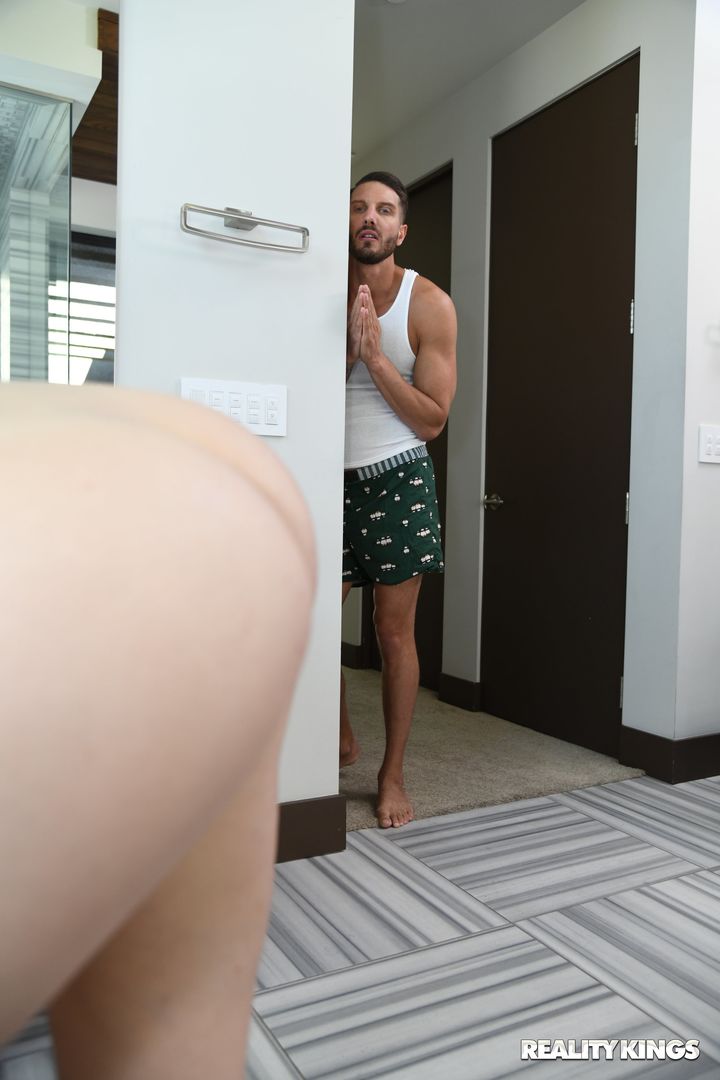 CFNMasturbation