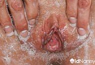 HORNY HOUSEWIFE ENJOYS SHOWERING AND MASTURBATING HER PUSSY AT THE SAME TIME