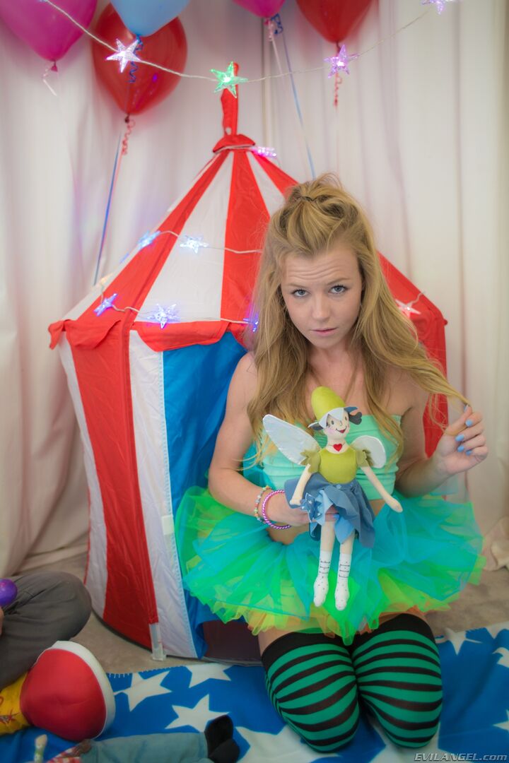 CREEPY ASS CLOWN'S PERVERTED CIRCUS