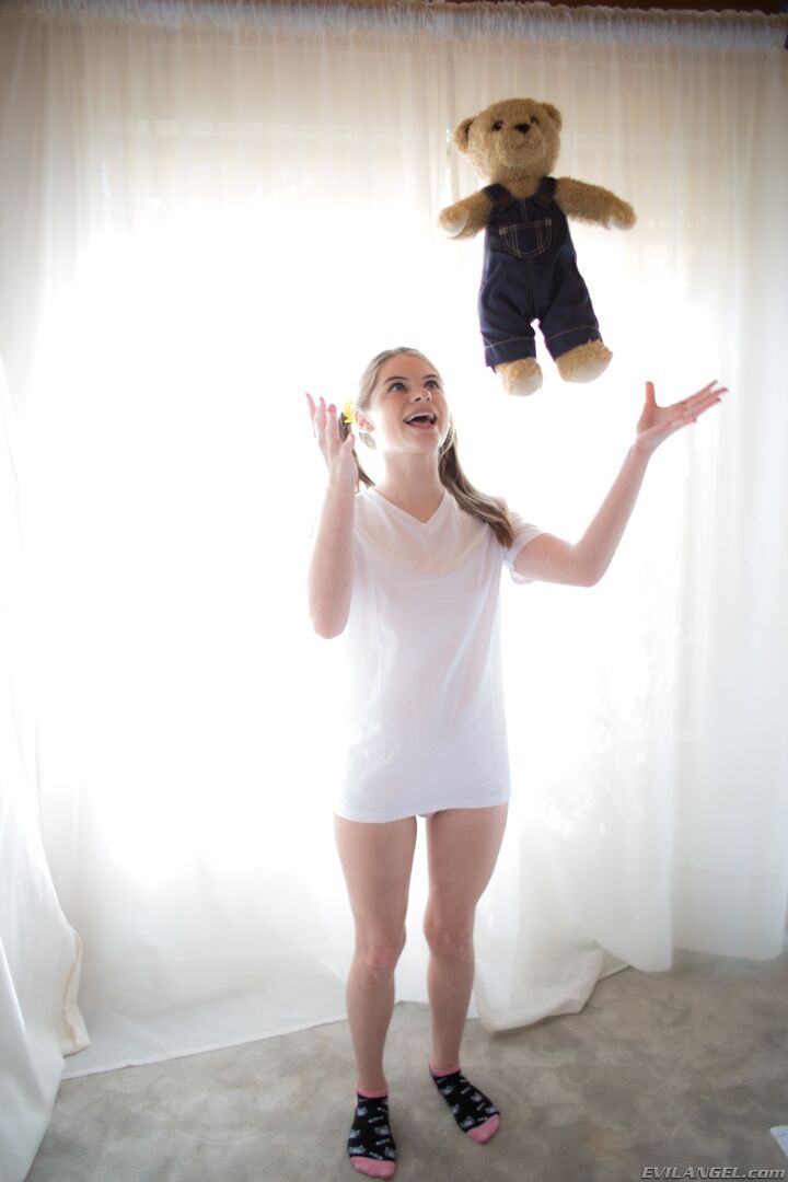 DOMINANT STEP-DADDY PUTS ALICE TO BED