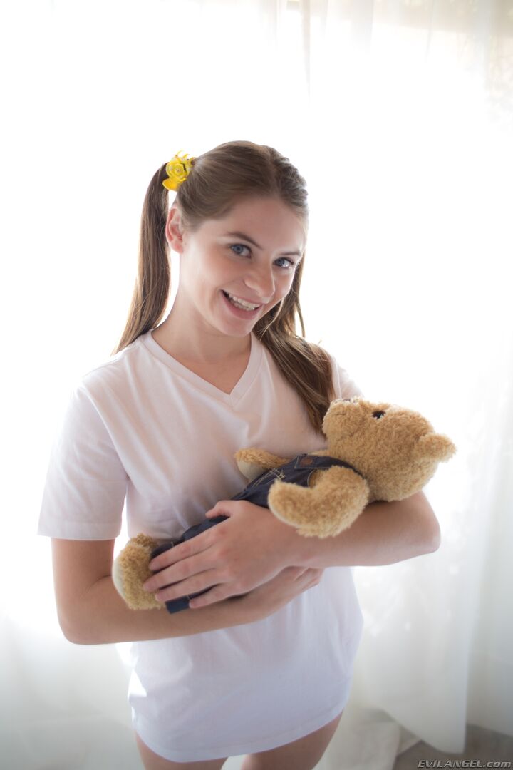 DOMINANT STEP-DADDY PUTS ALICE TO BED