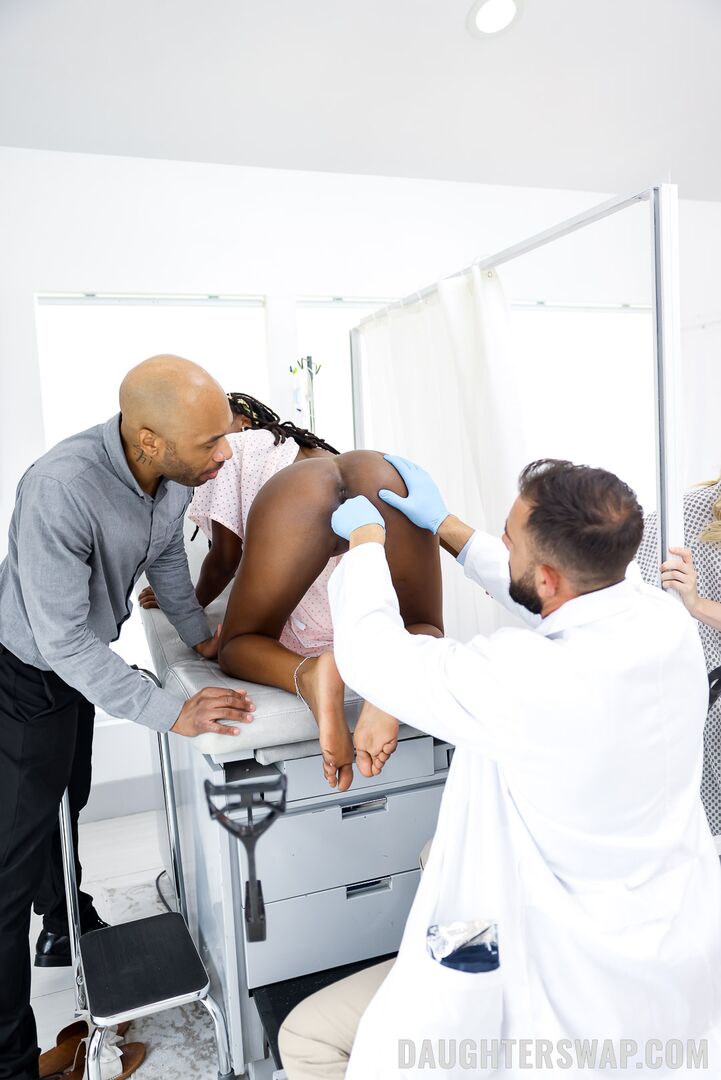 Pussy Examination Swap