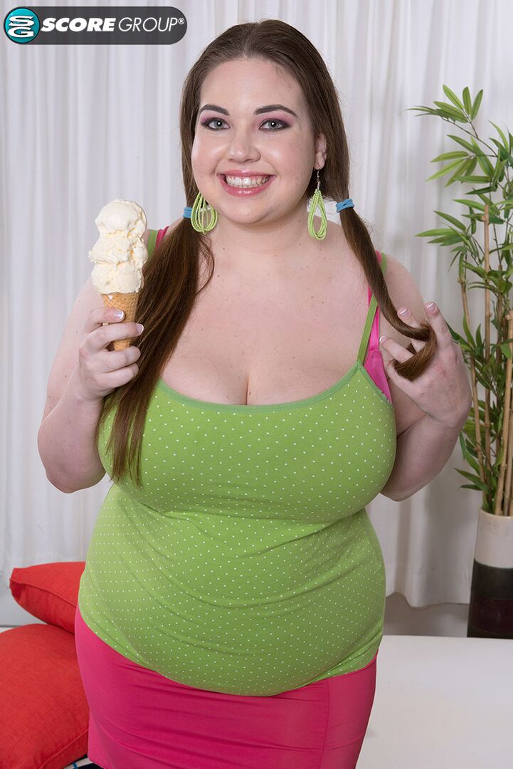CREAMING FOR ICE CREAM