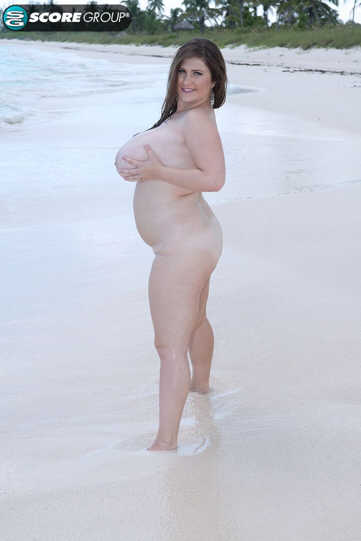 FLASHBACK: BEAUTY & THE BEACH