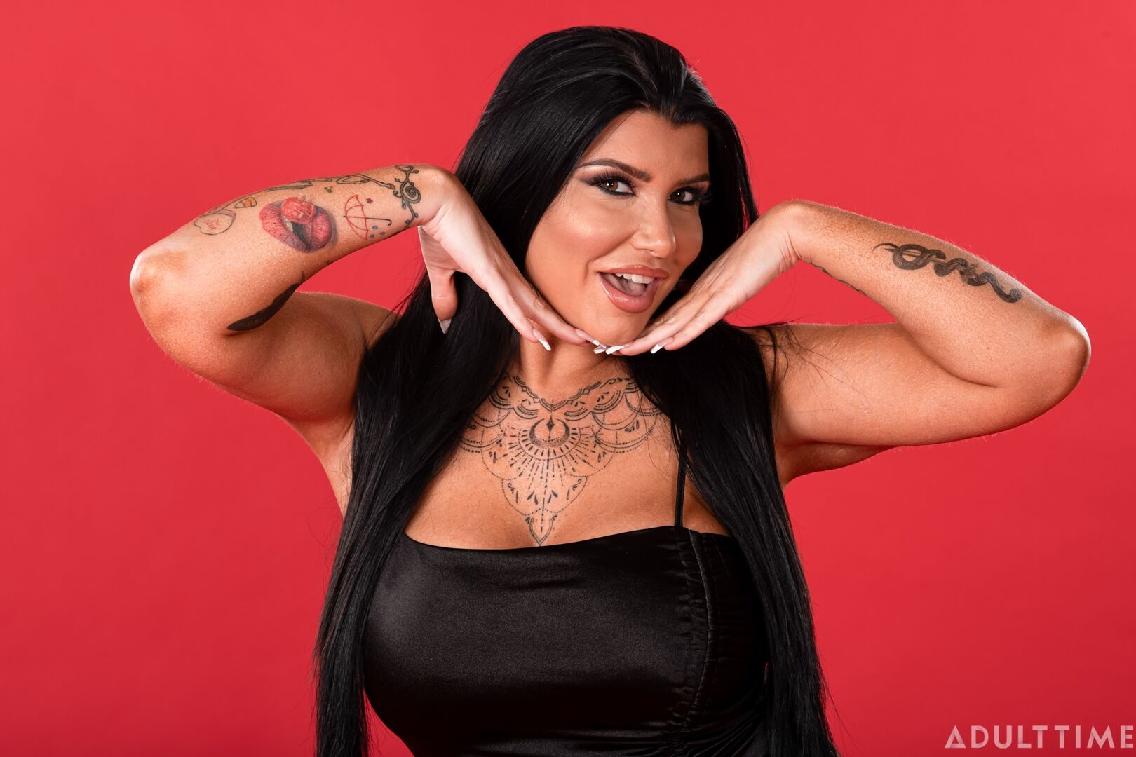 Up Close With Romi Rain