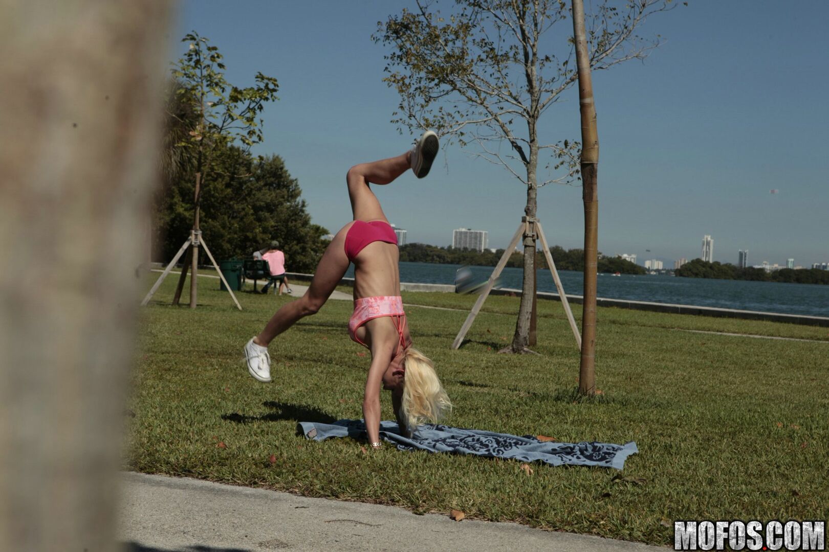 Bounce Those Big Titties