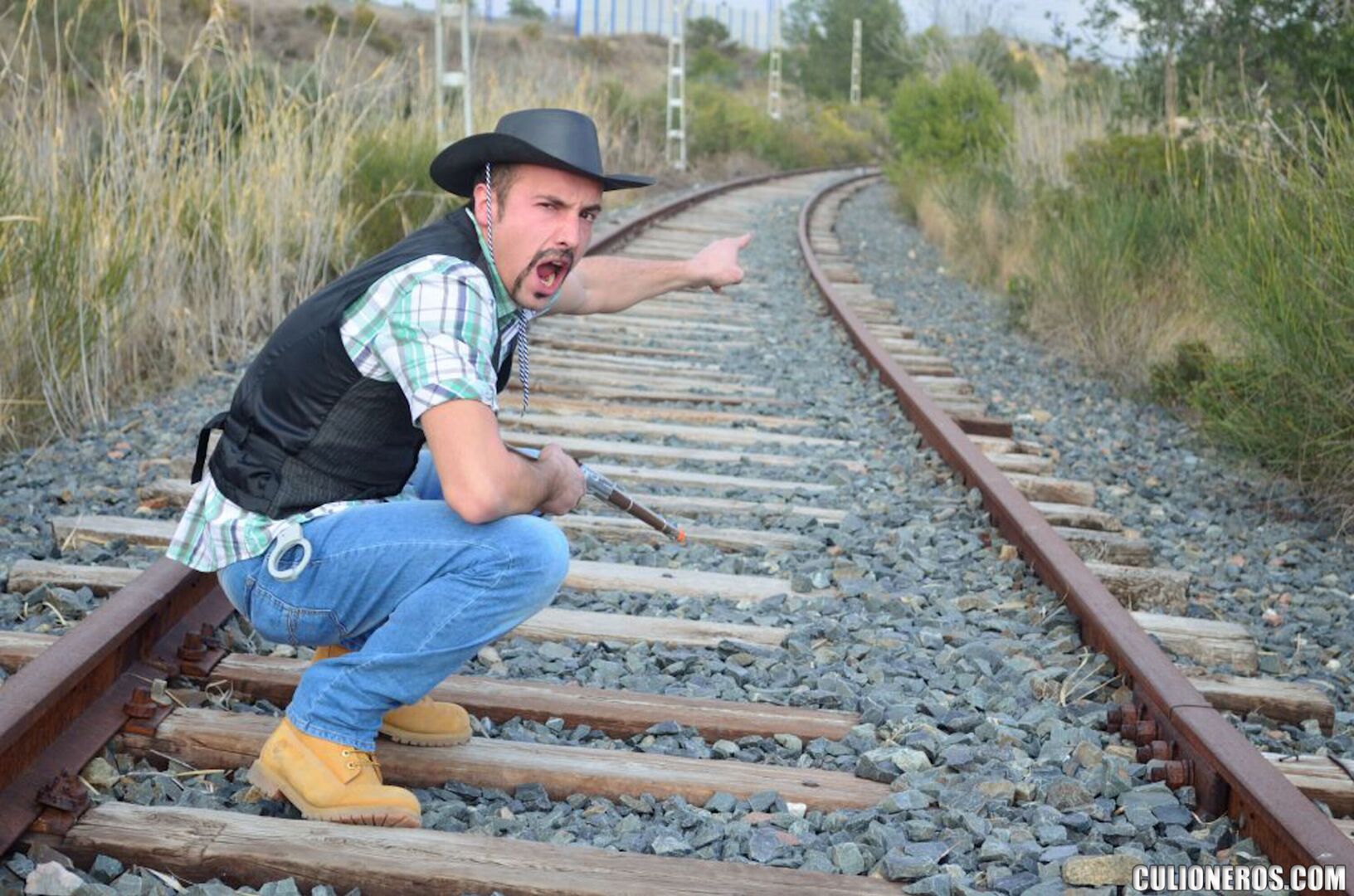 Sex on the railroad tracks