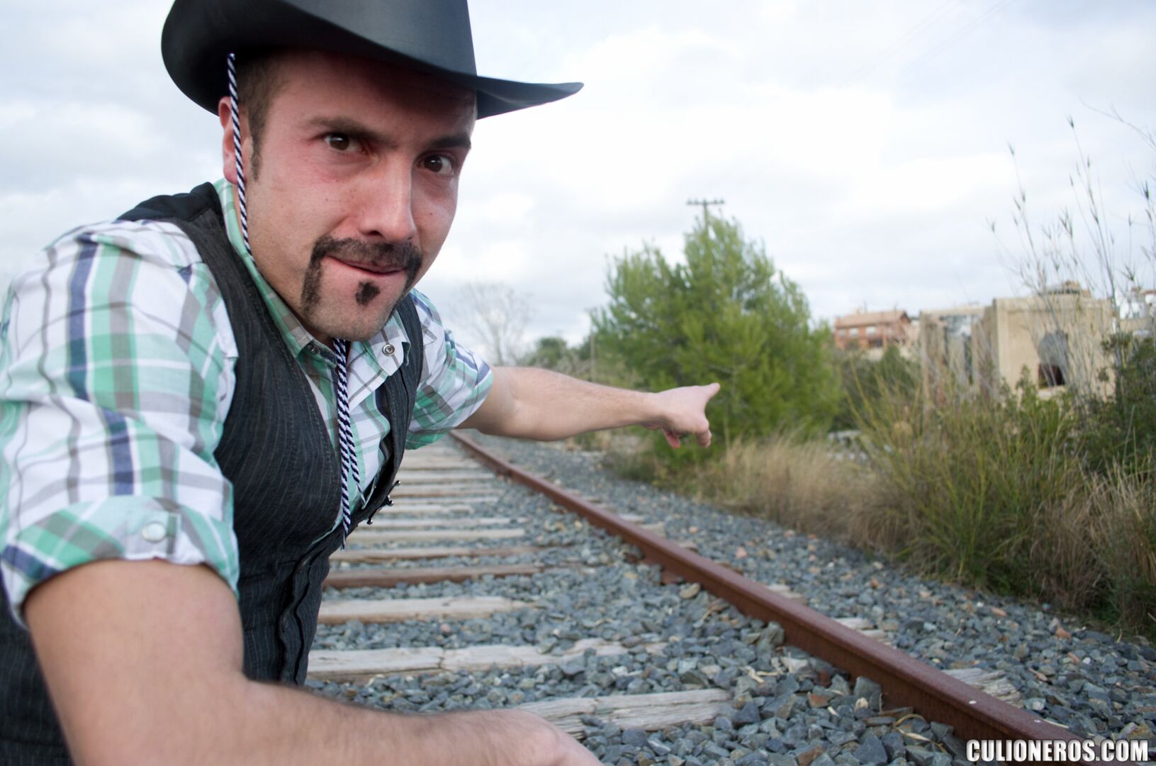 Sex on the railroad tracks