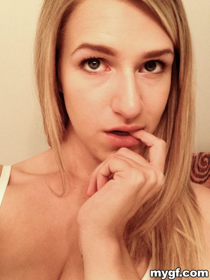 Hot blonde loves video games