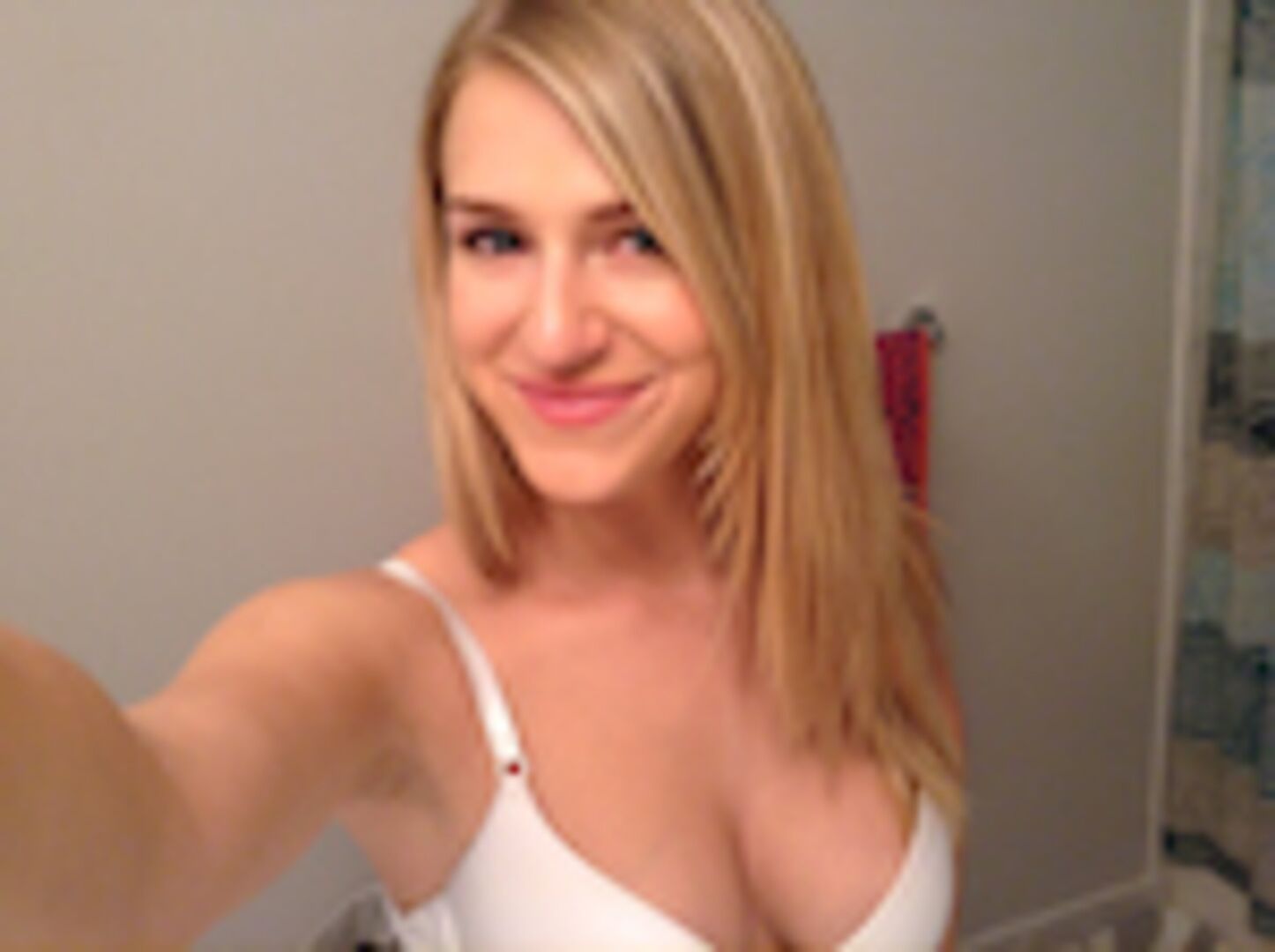 Hot blonde loves video games