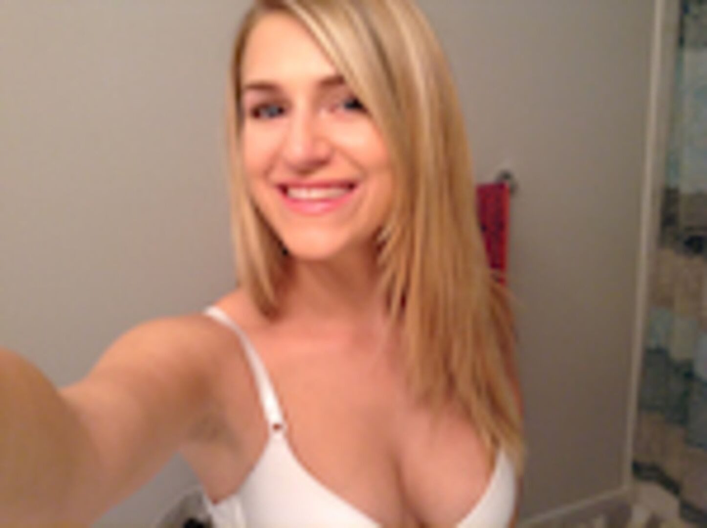 Hot blonde loves video games