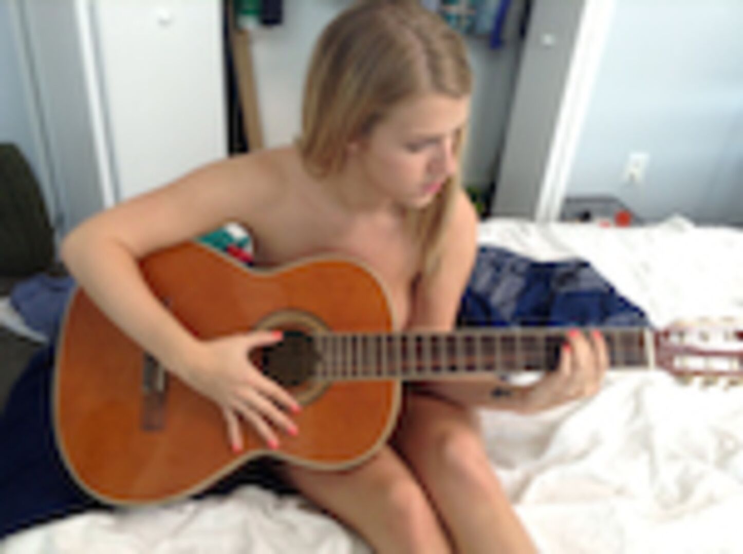 Hot blonde loves video games
