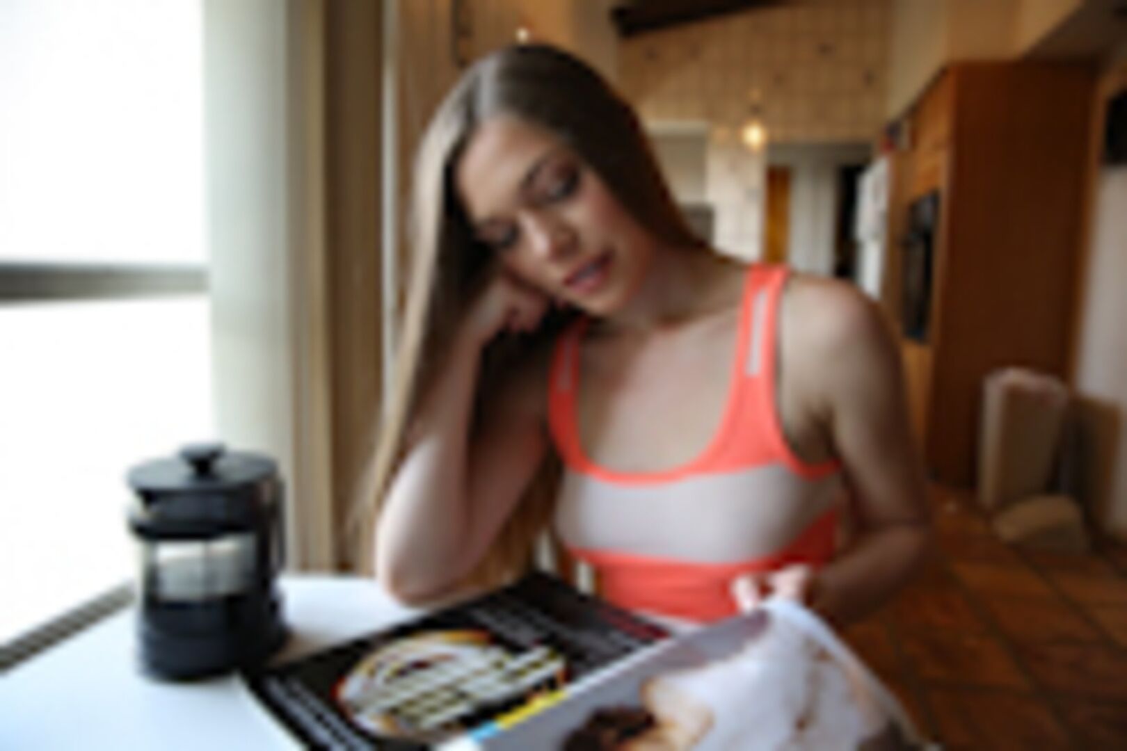 Aurielee has a pretty pussy
