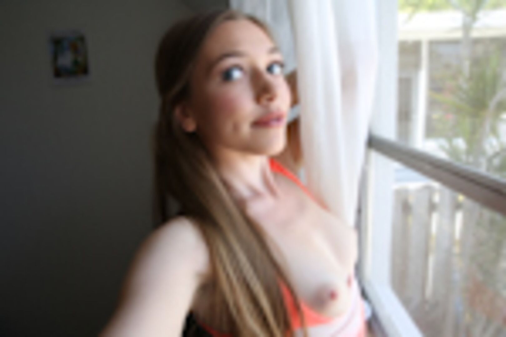 Aurielee has a pretty pussy