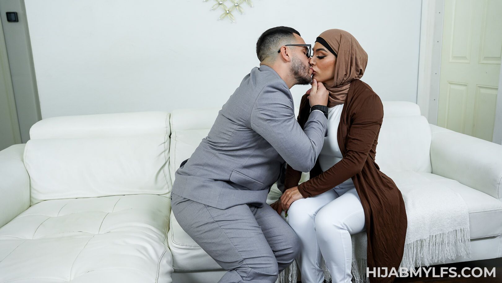 Can’t Do This to My Husband!
