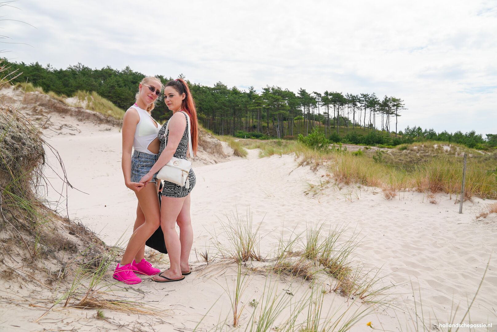 Sexy Wandelingetje in de Duinen