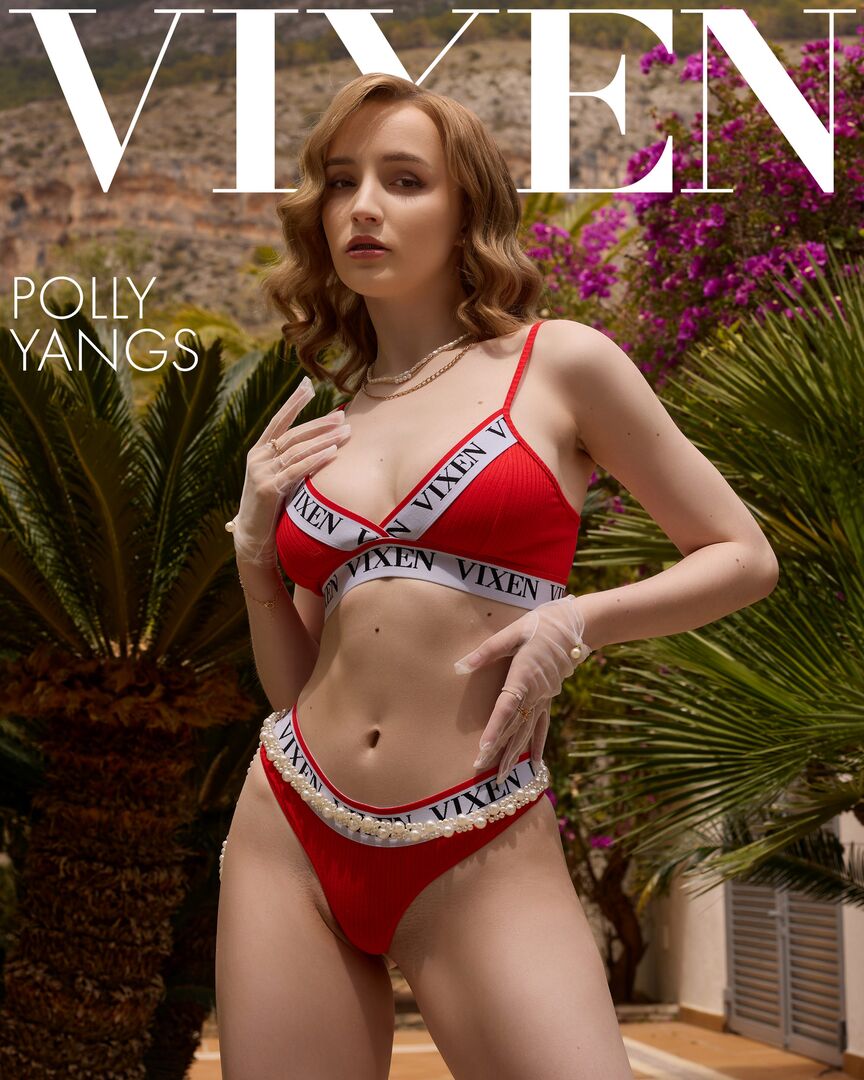 Gorgeous Pollys Chance Encounter Leads To Passion