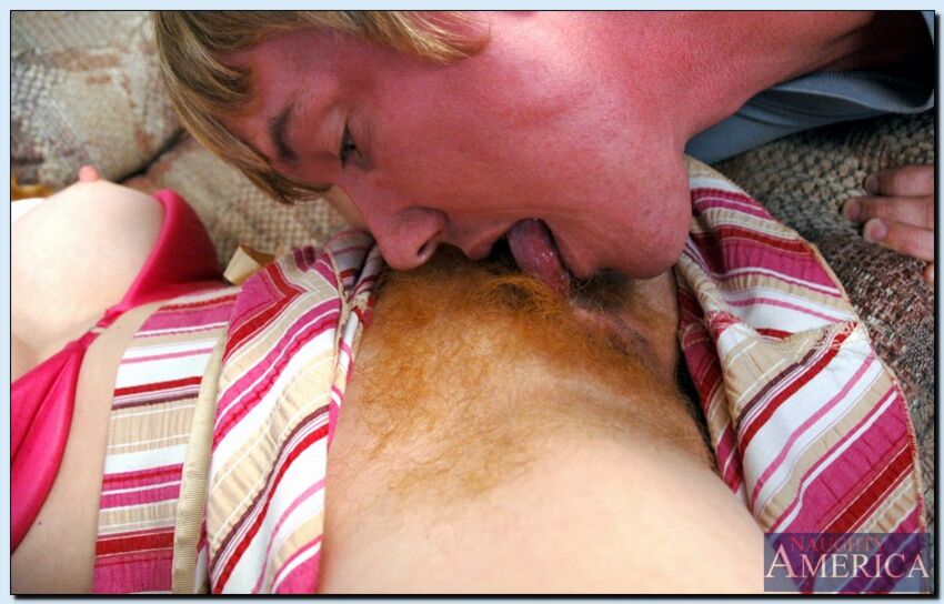 Annie Body fucking in the living room with her tits