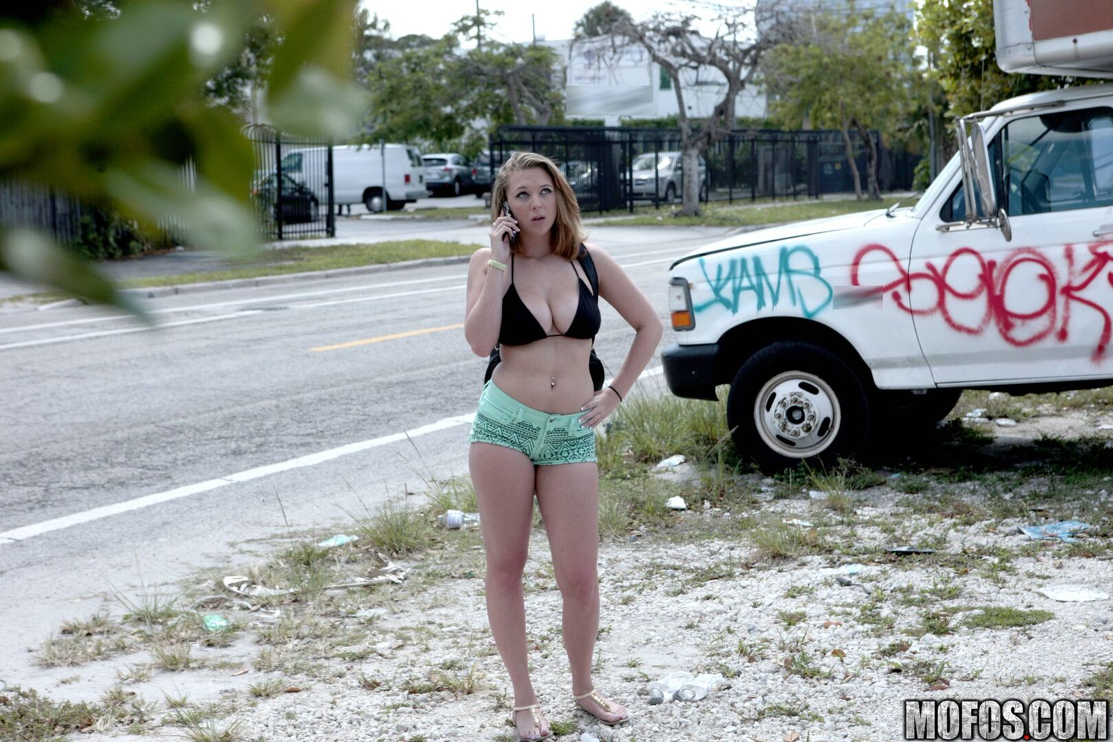 Flashing Those Titties for the Camera!