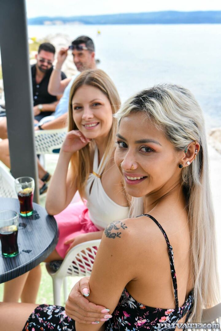 Veronica Leal and Rebecca Volpetti Enjoy a DP Orgy in the Pool