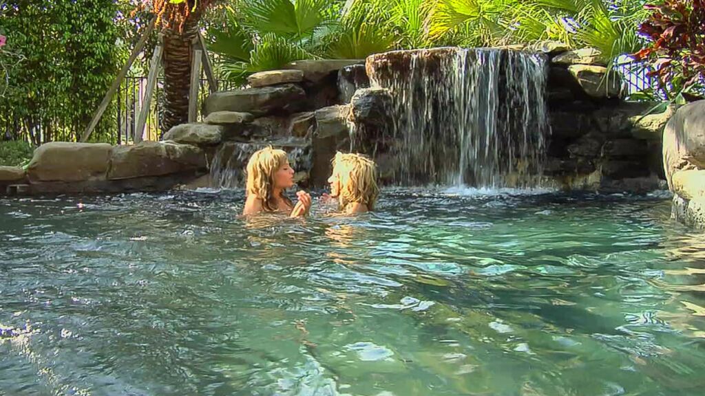 Lesbian Babes HDVCC0267