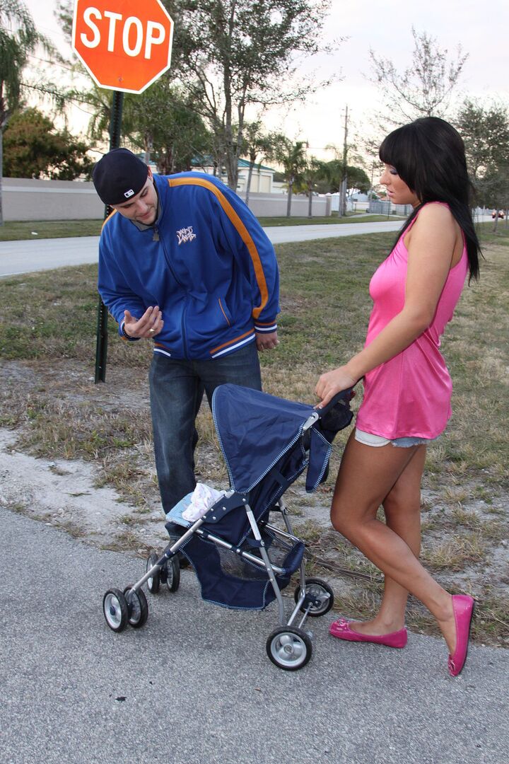 Fucking A Cheerleader After The Big Game