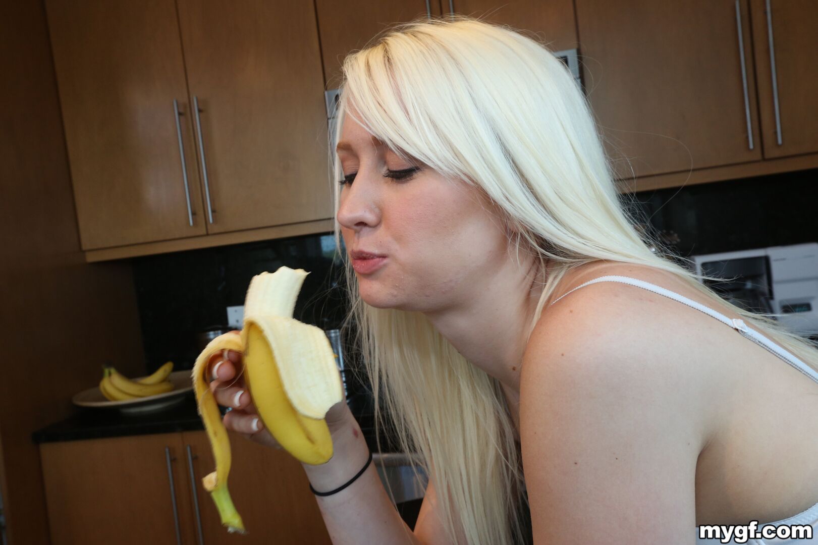 Amateur Couple Fucks On Cam!
