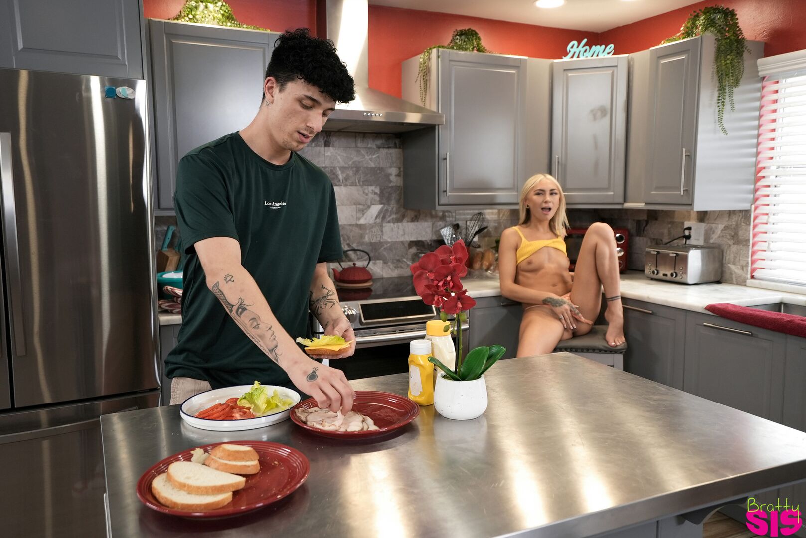 Stop Staring At It And Fuck It - S33:E7