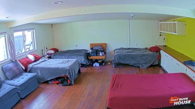 UPDATED Atlas Eros & Sophia Sterling On HotGuysHouse Kings Cam