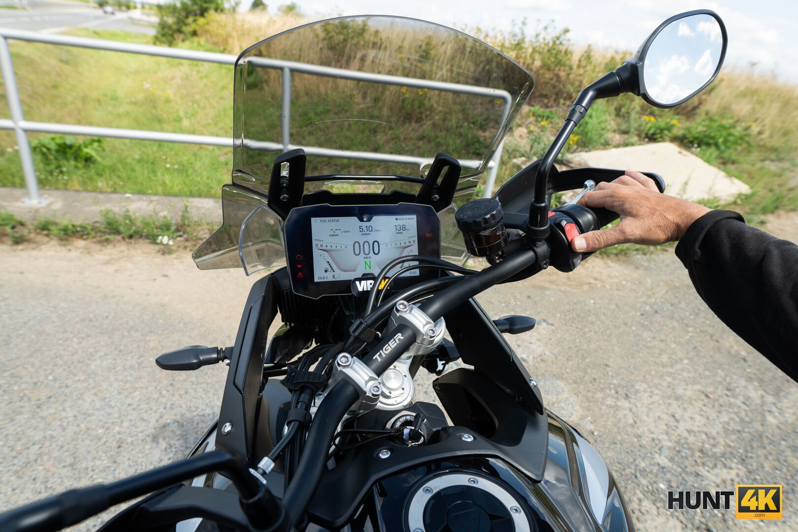Easy Cock Rider