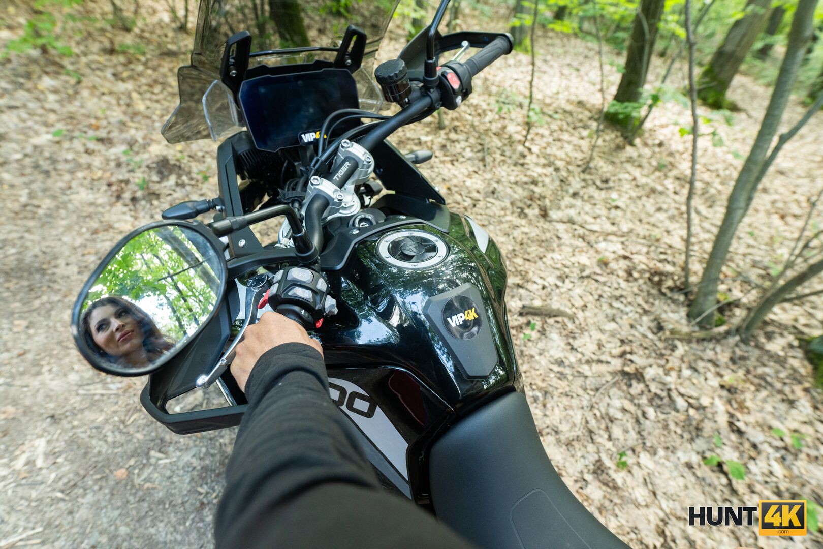 Easy Cock Rider