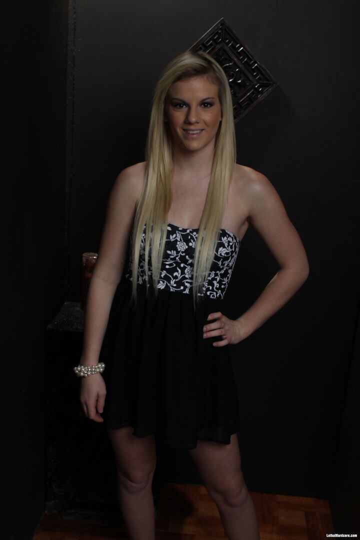 Sami St. Clair And The Glory Hole Shlong